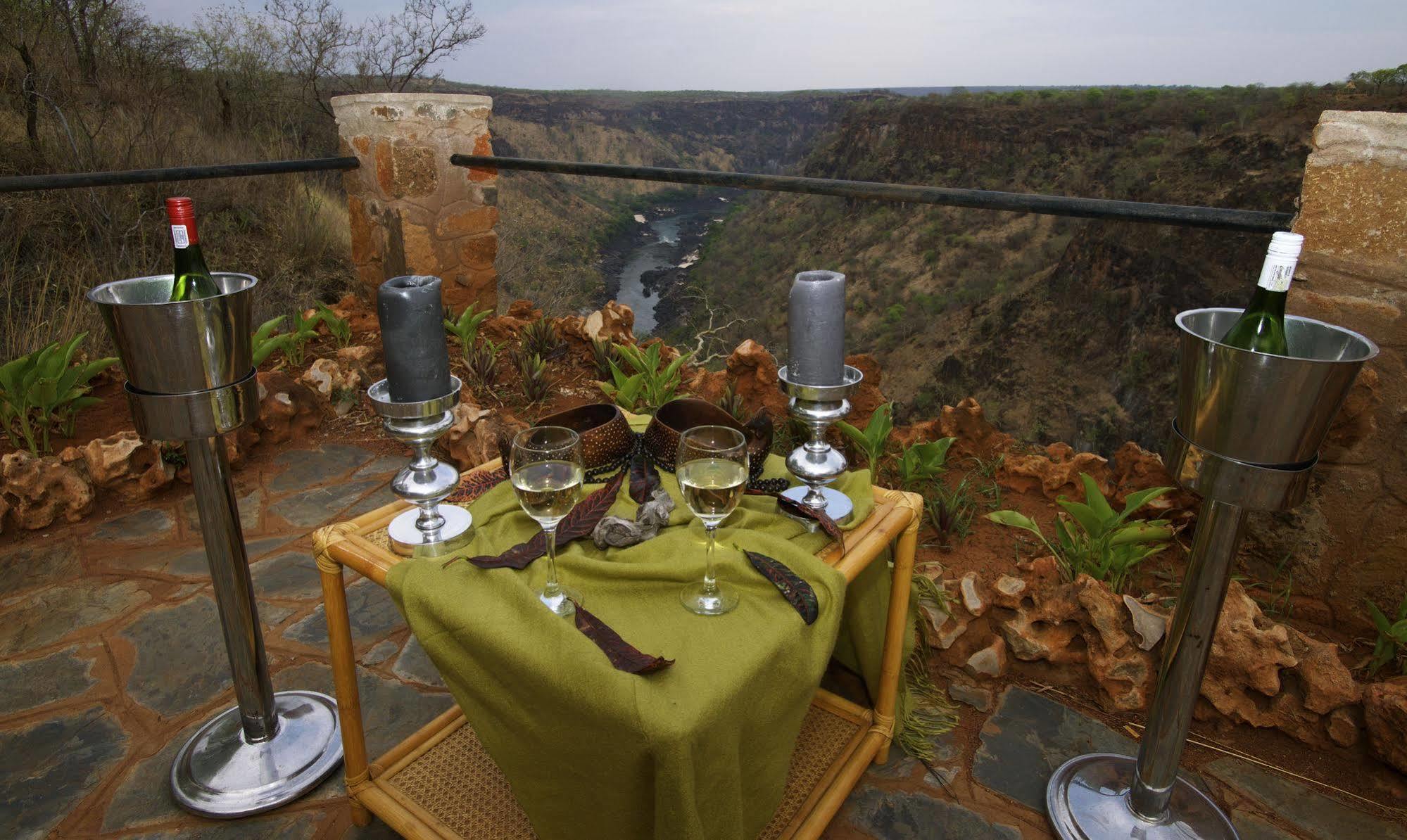 Gorges Lodge Водопад Виктория Экстерьер фото